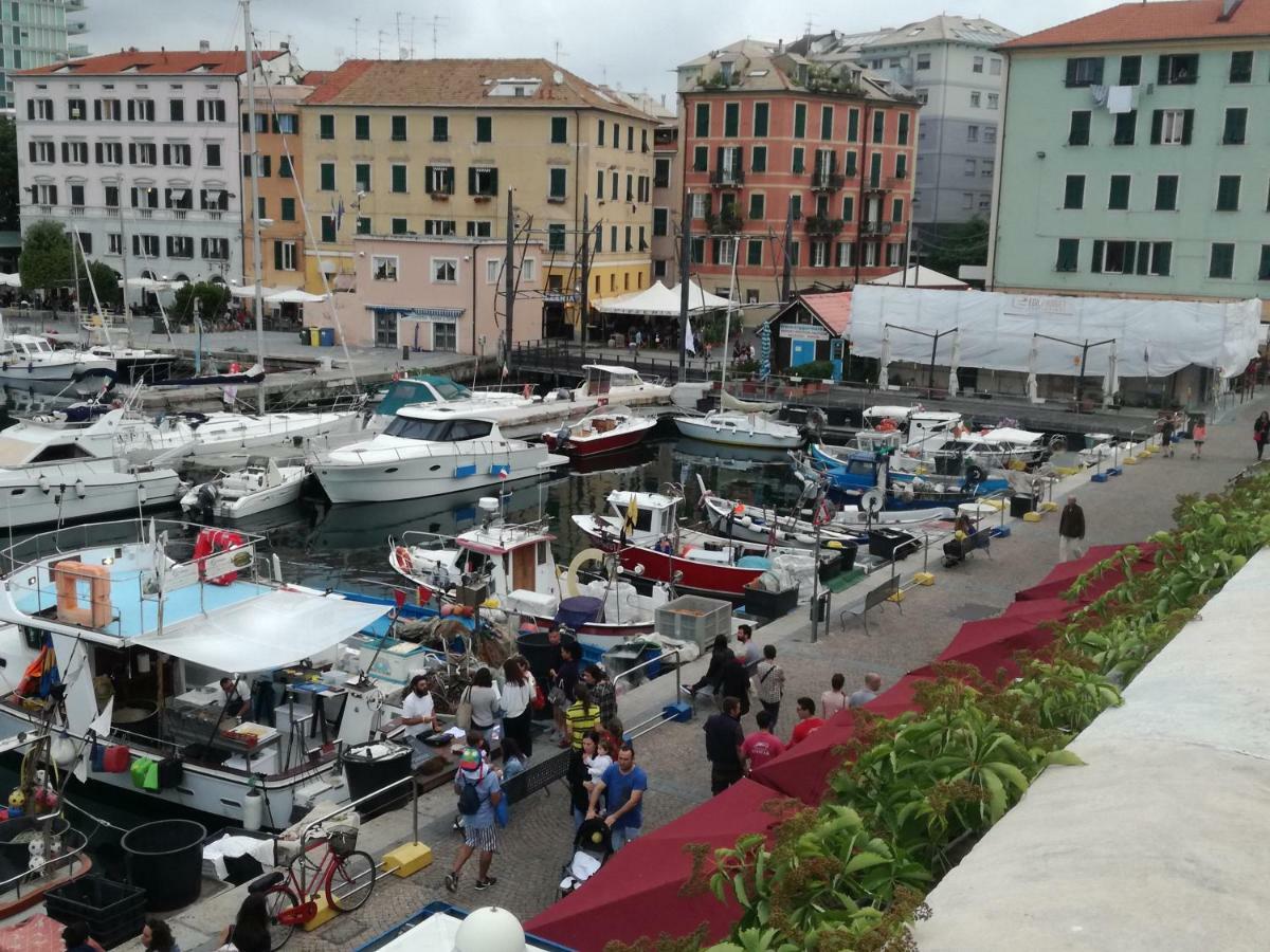 Apartamento Le Ammiraglie Savona Exterior foto