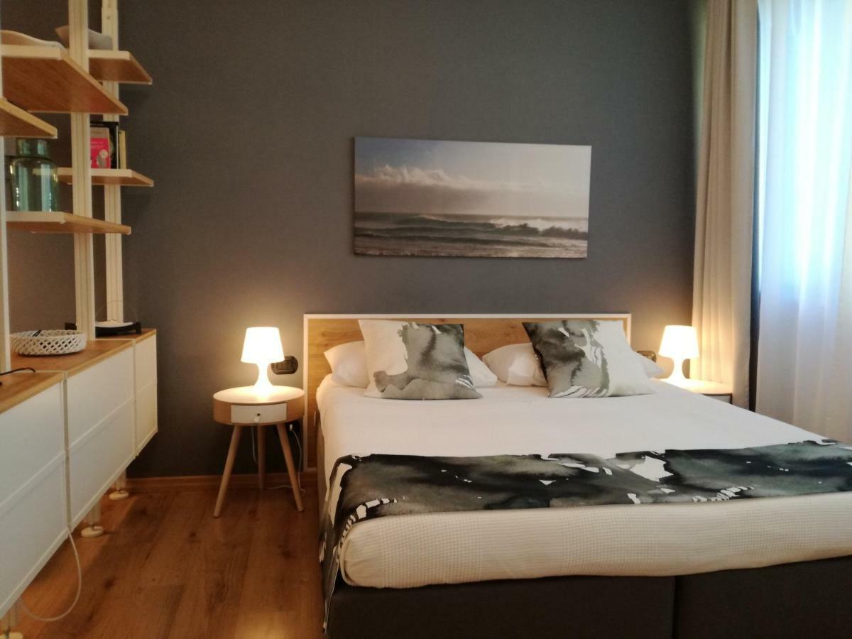 Apartamento Le Ammiraglie Savona Exterior foto